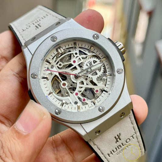 MONTRE HUBLOT GRISE